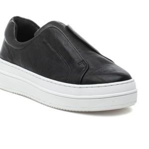 JSlides Noel Slip On Leather Sneaker Size 6 1/2